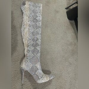 Size 7 1/2